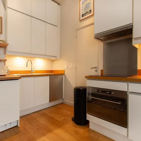 Faubourg Montmartre - Kp - Joli Parisien Pour 2 Personnes 9eme * Paris
