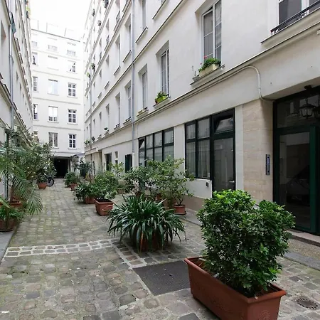 Faubourg Montmartre - Kp - Joli Parisien Pour 2 Personnes 9eme * Paris